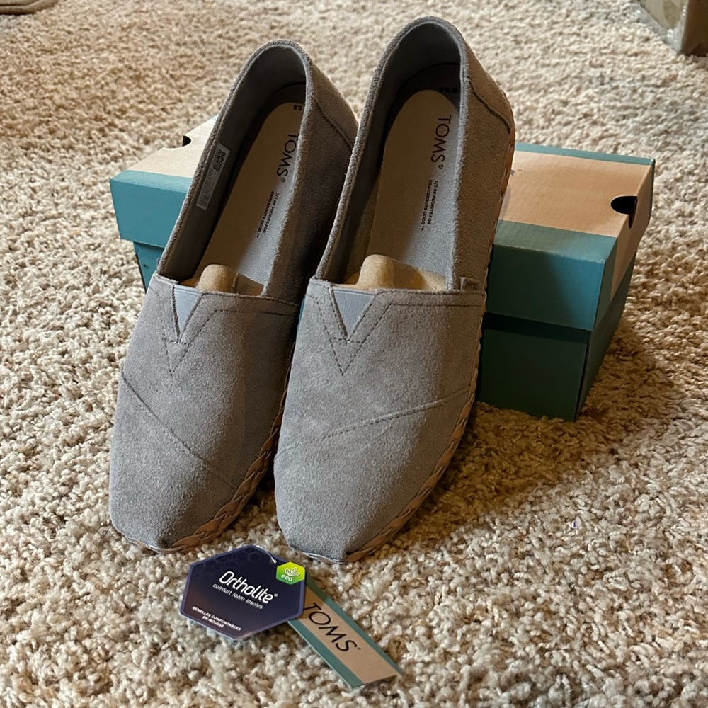 Women’s Toms grey suede leather wrap alpargatas